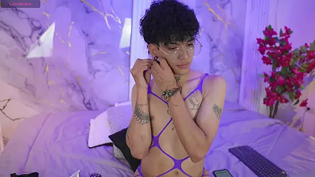 noah travis online show from 03/28/26, 01:23