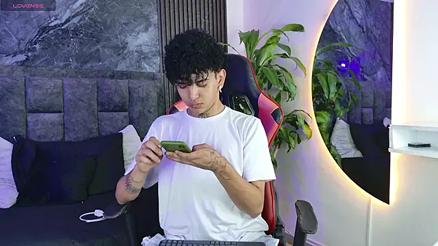 noah travis online show from 03/20/26, 01:12