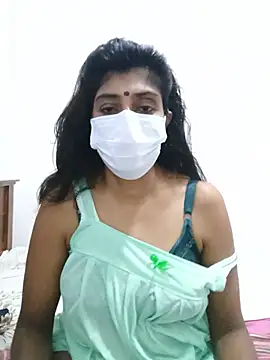 Snapshot of Amisha-35 chatting on 07/15/26, 01:01 Amisha-35 online show from 07/15/26, 01:01