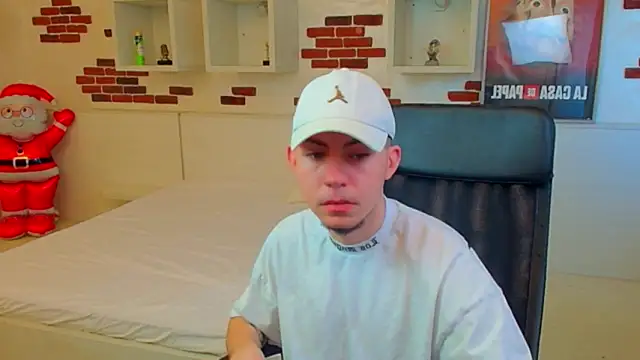 KrewVaughn online show from 03/16/26, 07:01