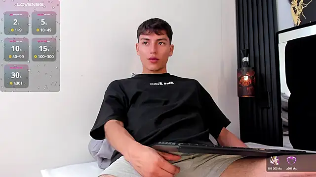 Snapshot of Jack_Blaze_ chatting on 03/30/26, 01:29 Jack Blaze online show from 03/30/26, 01:29