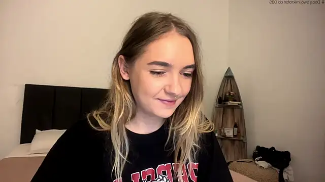 RoxyWet online show from 04/23/26, 01:24
