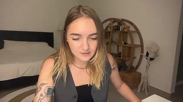 RoxyWet online show from 03/30/26, 01:23