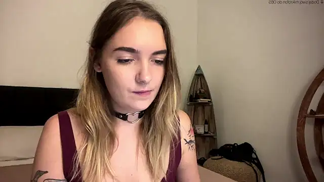 RoxyWet online show from 04/22/26, 01:18