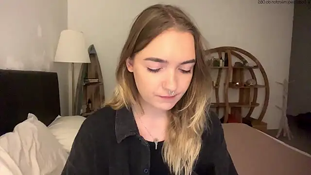 RoxyWet online show from 05/14/26, 02:47