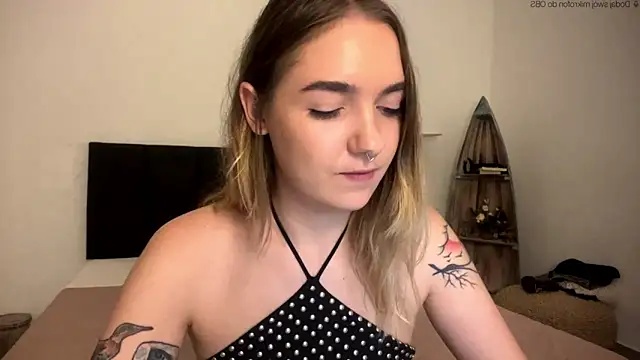 RoxyWet online show from 04/27/26, 01:31