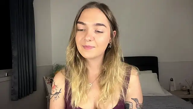 RoxyWet online show from 07/09/26, 03:55