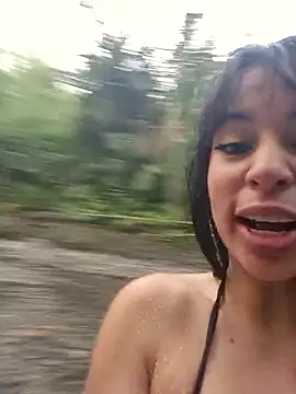 Snapshot of SabrinaWarren_ chatting on 03/25/26, 10:41 SabrinaWarren online show from 03/25/26, 10:41