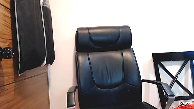 horsemeatcock ellison online show from 04/14/26, 04:34