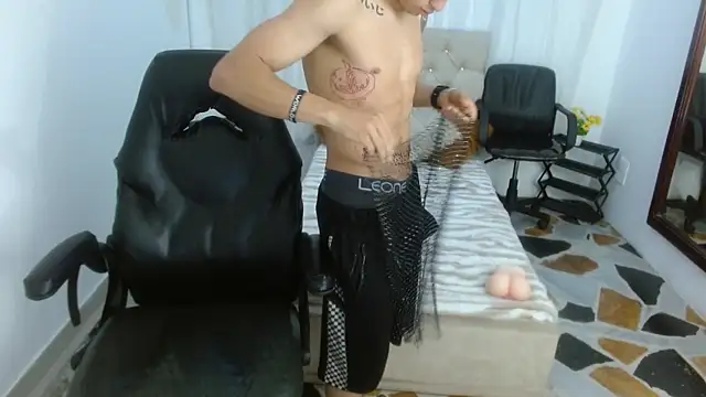 Kei 23 online show from 04/15/26, 01:48