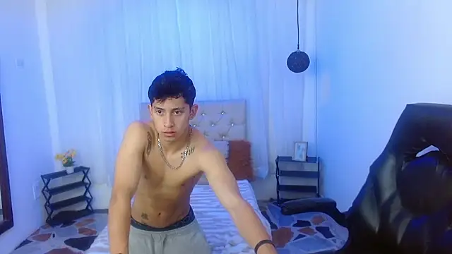 Kei 23 online show from 04/09/26, 02:23