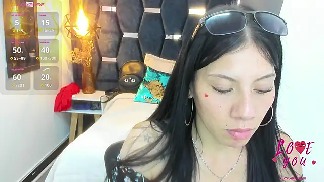 Snapshot of Abril_Fox__ chatting on 03/25/26, 09:14 Abril Fox online show from 03/25/26, 09:14