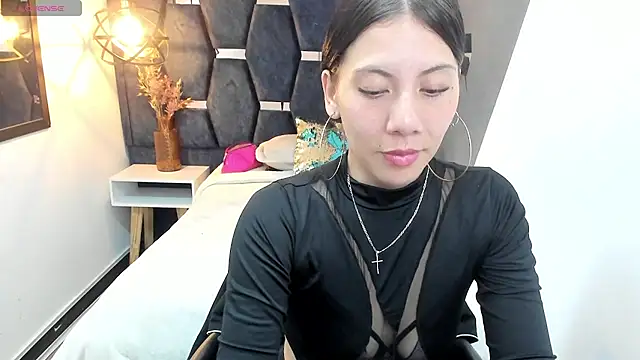Abril Fox   online show from 05/16/26, 08:19