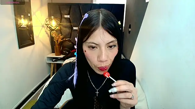 Abril Fox   online show from 05/02/26, 07:52