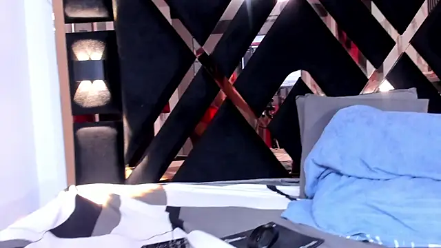 dajacatt online show from 03/31/26, 06:48