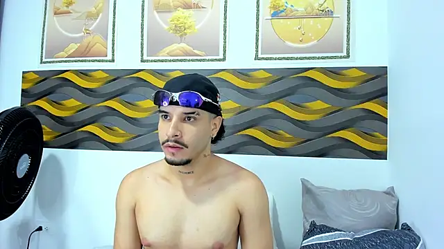 Leon Hotx online show from 04/16/26, 02:34