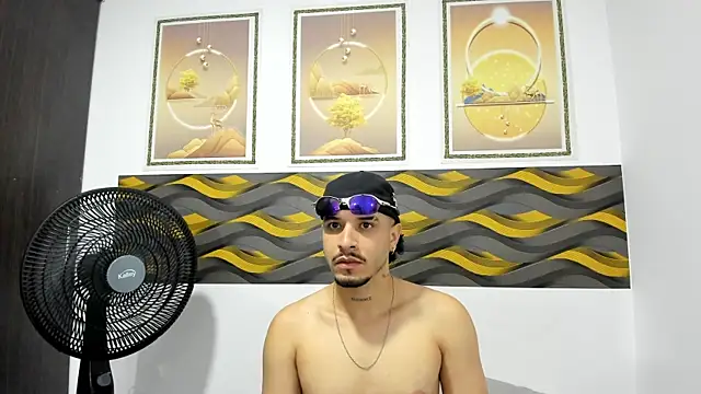 Leon Hotx online show from 05/27/26, 07:10