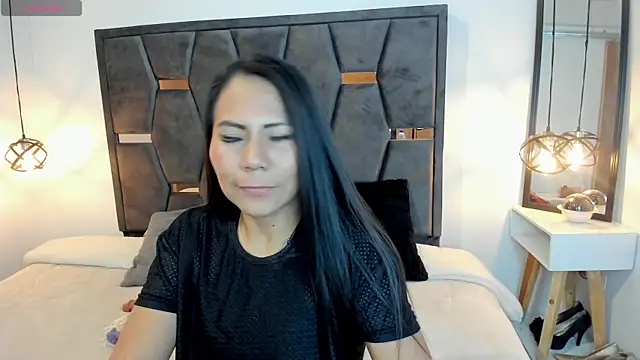 Keyla Brunette  online show from 05/08/26, 08:45