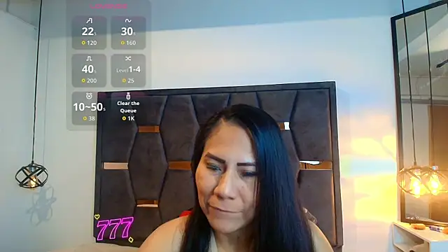 Keyla Brunette  online show from 05/18/26, 11:48