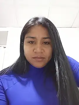 Snapshot of LexyJohnnes_ chatting on 04/11/26, 01:35 LexyJohnnes online show from 04/11/26, 01:35