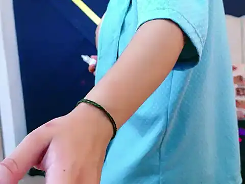 Snapshot of NikiEvanz chatting on 04/09/26, 07:31 NikiEvanz online show from 04/09/26, 07:31