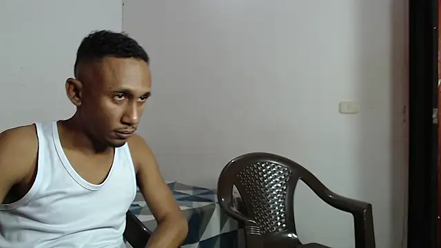 Snapshot of MichellDeLaTorre69 chatting on 04/07/26, 07:26 MichellDeLaTorre69 online show from 04/07/26, 07:26