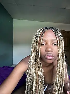 blackkPetitte online show from 04/18/26, 01:46