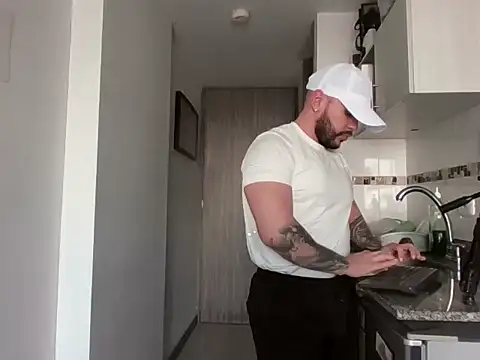 Snapshot of Axel_Dominus chatting on 03/20/26, 07:04 Axel Dominus online show from 03/20/26, 07:04