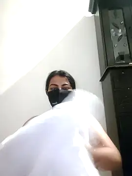 hot8178 online show from 03/20/26, 06:14