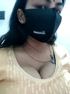 hot8178 online show from 03/15/26, 12:23