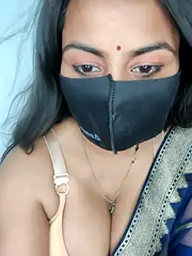 hot8178 online show from 04/04/26, 08:21