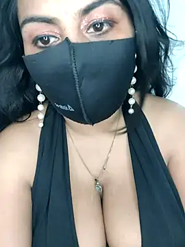 hot8178 online show from 04/18/26, 06:49