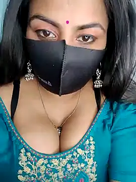 hot8178 online show from 04/13/26, 04:55