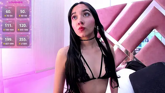 Zoe Evaanss  online show from 07/10/26, 07:47