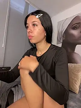 afrodita pinkk online show from 04/06/26, 05:14