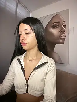 afrodita pinkk online show from 04/11/26, 03:59