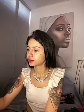 afrodita pinkk online show from 04/01/26, 03:20