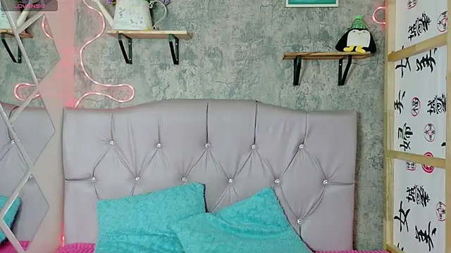 Snapshot of Sophia_xoxo1 chatting on 04/03/26, 01:06 Sophia xoxo1 online show from 04/03/26, 01:06