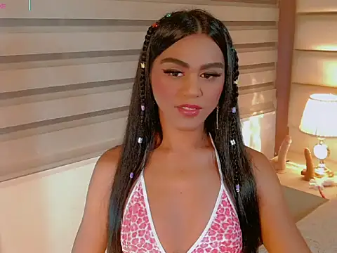 tiifannysexyhot online show from 05/13/26, 08:54