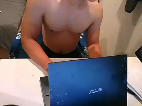 ZhangQing95 online show from 03/22/26, 04:19