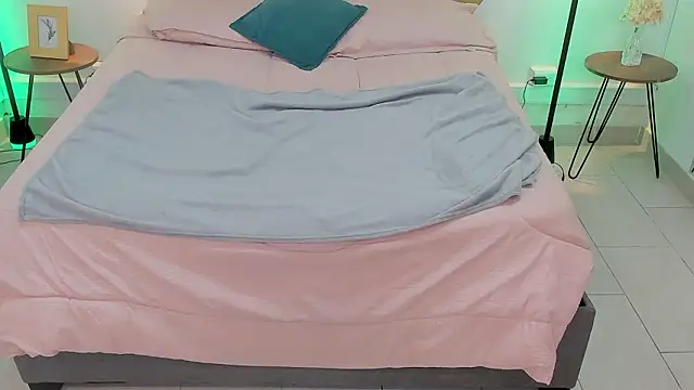 Rachel Wren online show from 03/25/26, 11:31