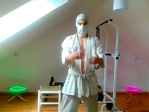 NinjaLaser online show from 05/06/26, 11:25