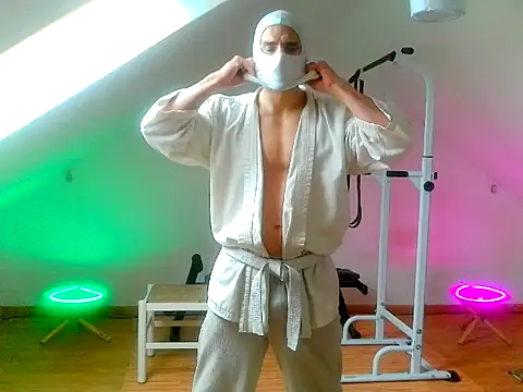 NinjaLaser online show from 05/15/26, 11:41