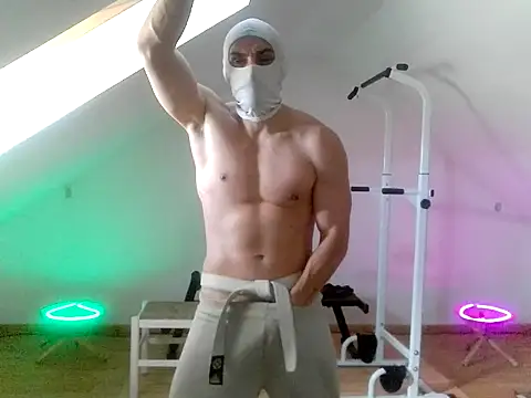 NinjaLaser online show from 05/27/26, 11:50