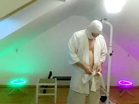 NinjaLaser online show from 05/11/26, 07:22
