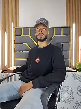 Oliver bigblack cock online show from 03/31/26, 05:59