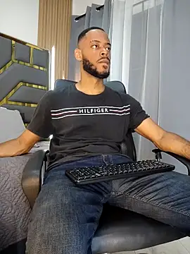 Oliver bigblack cock online show from 04/14/26, 06:02