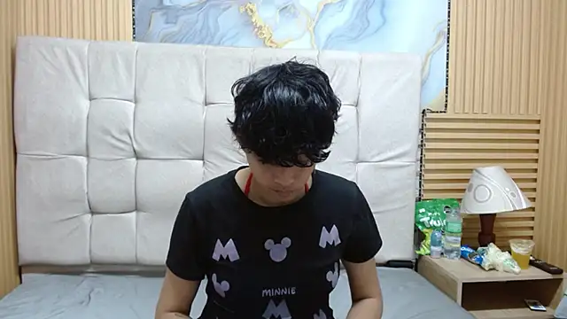 mauren icarus online show from 04/09/26, 07:31