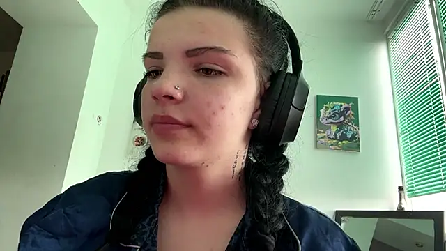 Kateqte online show from 03/19/26, 12:49