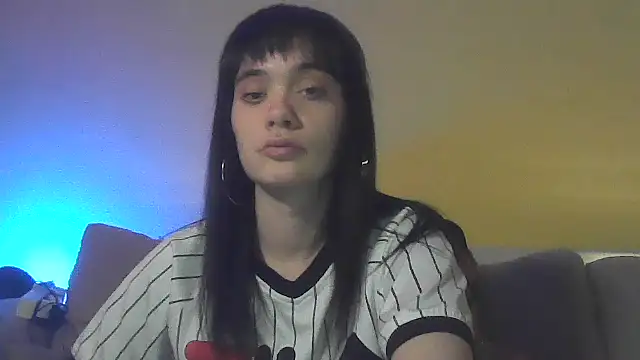 Snapshot of anastasia-evans chatting on 05/12/26, 10:27 anastasia-evans online show from 05/12/26, 10:27